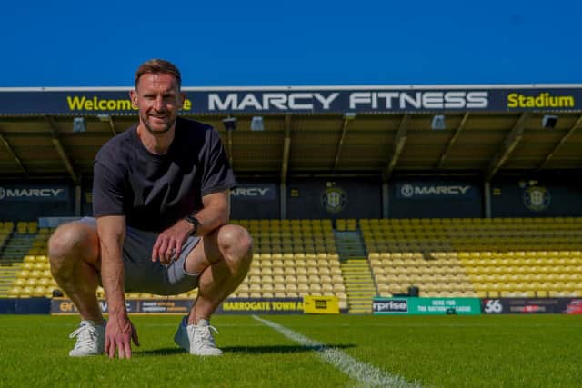 Lees has previously played in Yorkshire for Leeds United, Sheffield Wednesday and Huddersfield Town.