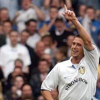 Leeds United v Manchester United: Gloves are off as fans dream of ending 54-year record