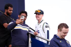 Harry Brook poses for a photo with fans. Photo by Dan Istitene/Getty Images