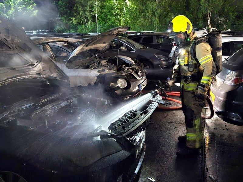 Crews attended a large number of vehicles on fire near Parkway Drive, Sheffield in the early hours of Wednesday morning.