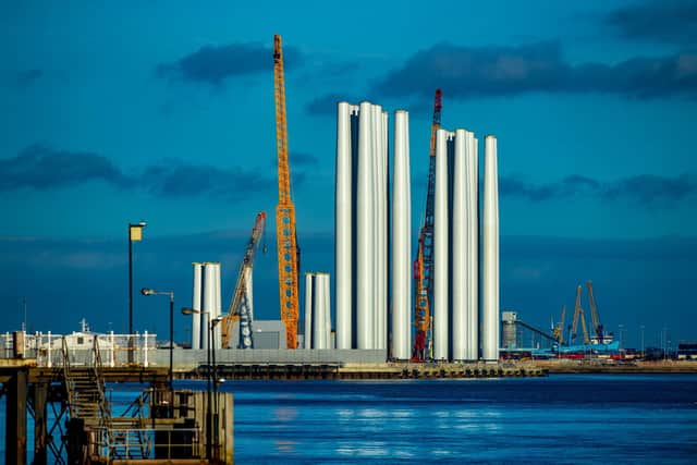 Siemens Gamesa, the world's leader in the offshore wind industry has manufacturing factory based in Hull where they produce the giant blades for their gigantic
offshore wind turbine towers which can be seen dominating the skyline on the edge of Alexandra Dock, Hull.