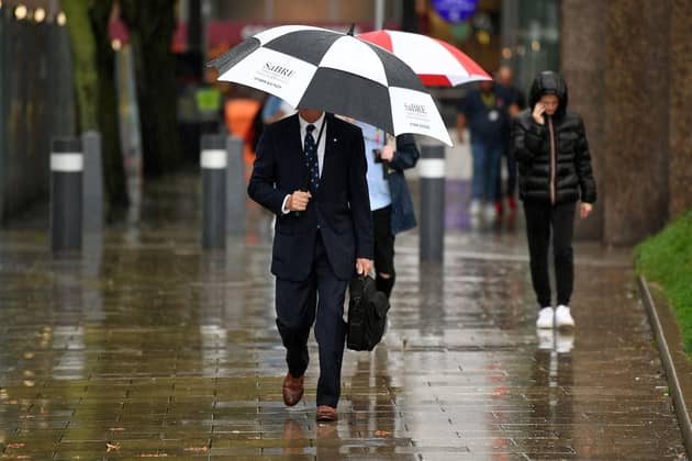 Wet weather in Leeds.Picture Jonathan Gawthorpe