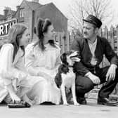 The Railway Children on location at Oakworth.  Actor Bernard Cribbins with actresses, Sally Thomsett (left) and Jenny Agutter.  Picture: PA.