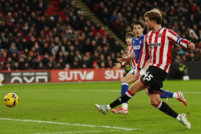 GOAL: Patrick Bamford puts Sheffield United 3-1 up (Image: Jake Youle / Sportimage)
