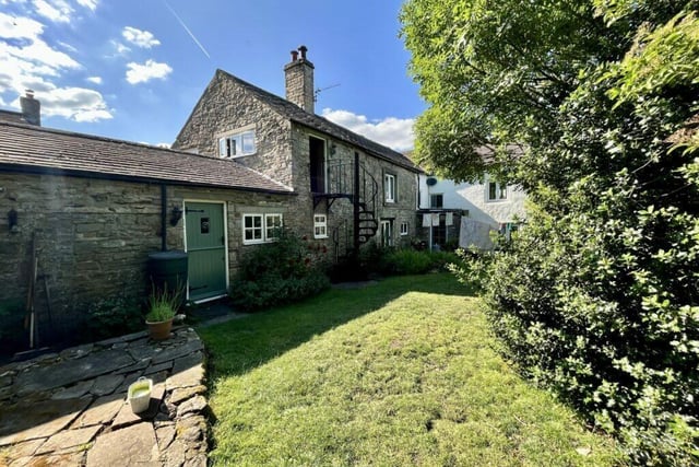 The property comes with a large, south-facing garden with a hayloft that has a bedroom and ensuite bathroom. This would work well as a holiday let
