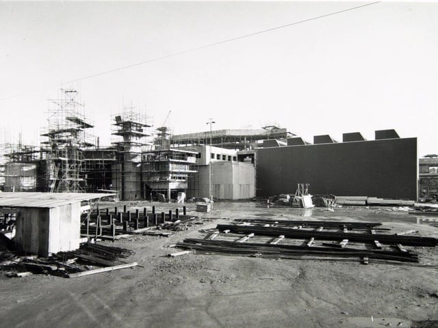 Yorkshire Post, Wellington street. Construction. 1969