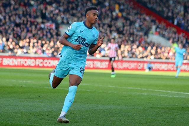 Newcastle United's English midfielder Joe Willock celebrates after scoring their second goal during the English Premier League football match between Brentford and Newcastle United at Brentford Community Stadium in London on February 26, 2022. (Photo by GEOFF CADDICK/AFP via Getty Images)