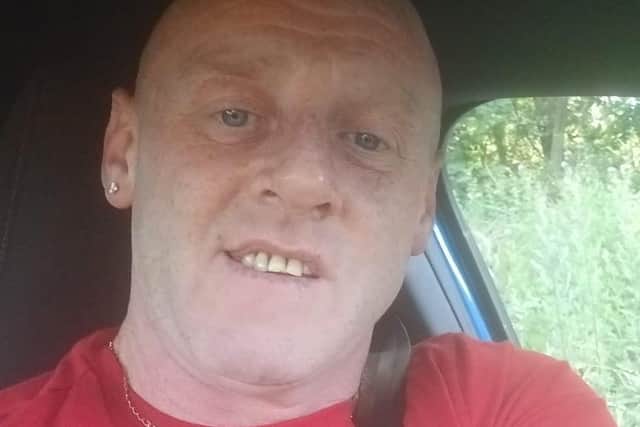 A murder investigation has now been launched following the death of the man who has today been named as 42-year-old Scott Jackson.
SYP