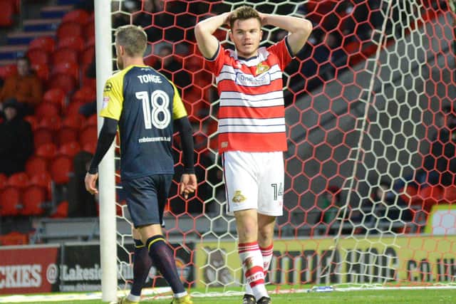 Harry Middleton playing for Doncaster Rovers in 2017