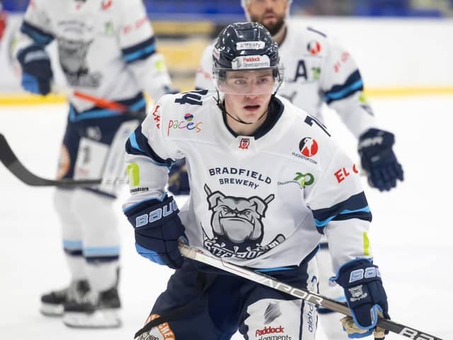 BACK IN THE GAME: Lee Bonner had the deaired impact when he returned to the Sheffield Steeldogs' line-up last weekend after an injury-enforced lay-off. Picture courtesy of Peter Best/Steeldogs Media.