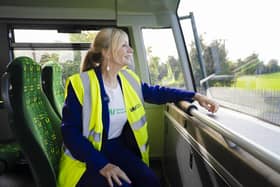 Mayor Tracy Brabin has had a first look at the new Weaver Network buses. Credit: Kirklees Council.