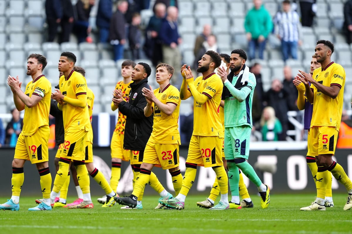 What next for relegated Sheffield United and Huddersfield Town plus Leeds United and Hull City's promotion chances - The YP FootballTalk Podcast