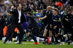 Leeds secured a 1-0 victory in the first leg at Pride Park before opening the scoring in the second leg at Elland Road, sending the stadium into a frenzy. However, a calamitous collapse followed and the Whites lost the second leg 4-2, sending Derby to the Championship play-off final with a 4-3 aggregate victory.