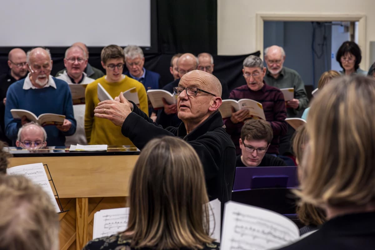 Chicott Renowned composer and conductor Bob Chilcott works with Harrogate ...