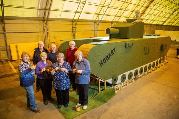 A group of volunteers have knitted a life-sized tank to commemorate D-Day.