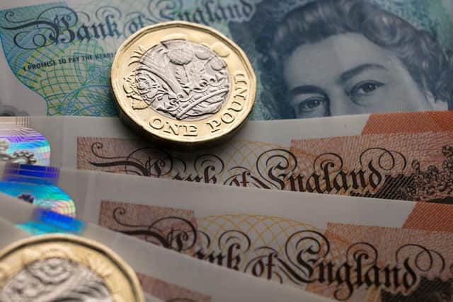 Sarah Coles discusses how to keep aneye on your finances during global crisis.  (Photo Illustration by Matt Cardy/Getty Images)