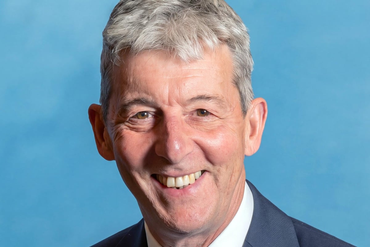 Ian Nicholls: Sheffield engineer installed at 387th Master Cutler