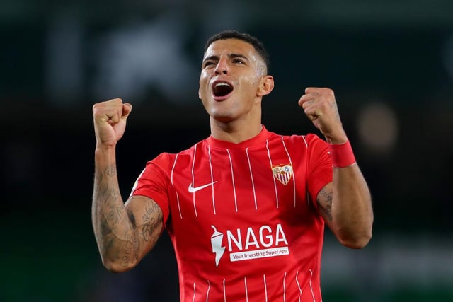 There are fresh suggestions that Newcastle are ready to walk away from the Carlos deal with Sevilla regularly moving the goalposts. If the La Liga club do lower their valuation, a deal might still happen. Certainly, the player wants it. Could go to the wire.