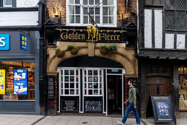 The Golden Fleece, Pavement, York. (Pic credit: James Hardisty)