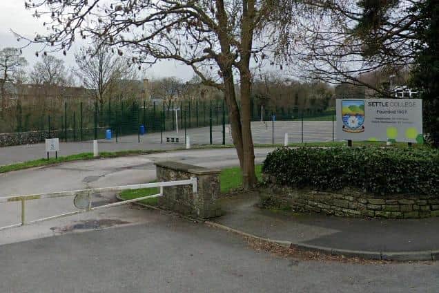Settle College.
