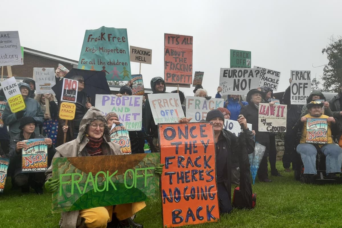 Scarborough gas rig plan: More than 6,000 sign Parliamentary petition to ...