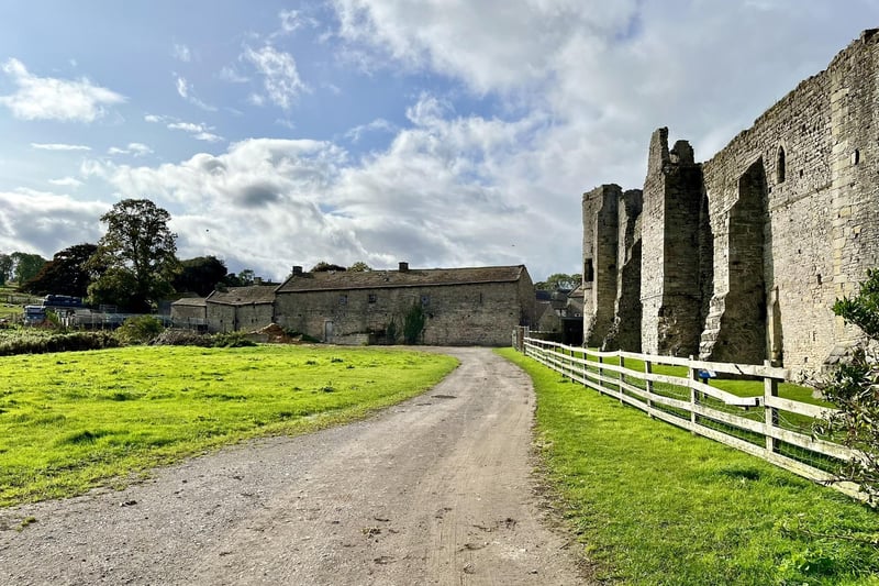 The stables sit next to medieval Middleham castle, the childhood home of King Richard III