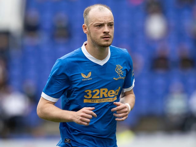 Former Rangers winger Brandon Barker has joined Championship club Reading. The 25-year-old has signed a short-term deal after a trial period. He said: "It is difficult playing for such a big club. The pressure is always on but hopefully that will give me the level to be able to show what I can do in the Champ." (Various)