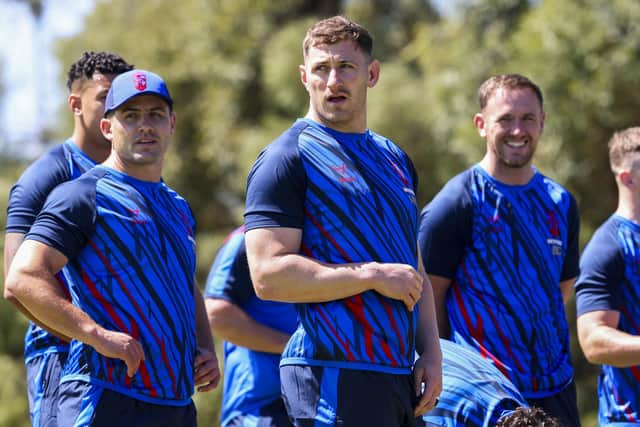 England have had to get to know each other quickly in Australia. (Photo: Peter Keleman/SWpix.com)