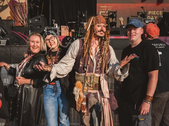 One fan had dressed as one of Depp's most famous characters, Captain Jack Sparrow