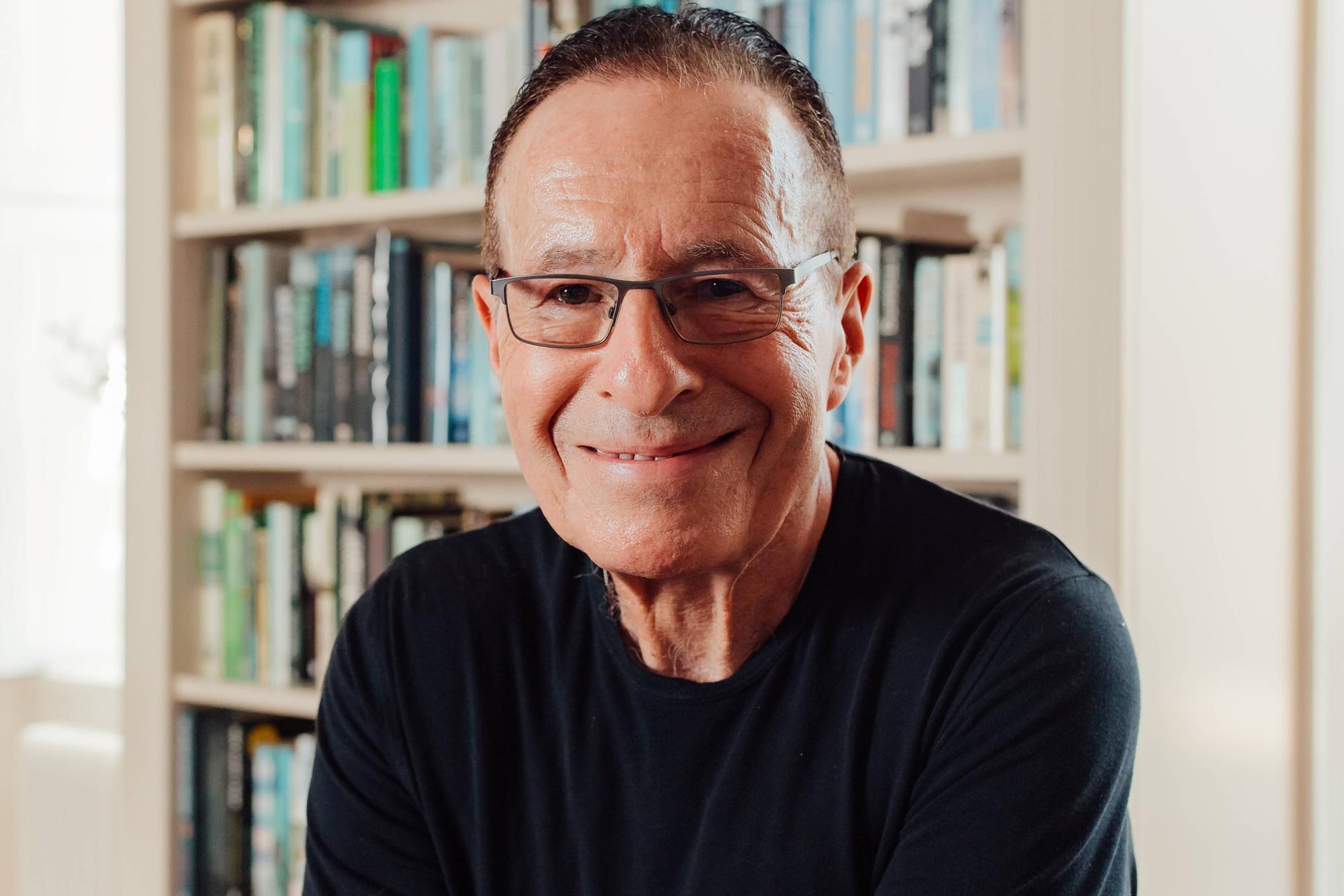 Peter James: York Criminally Good Books und Merchant Adventurers' ...