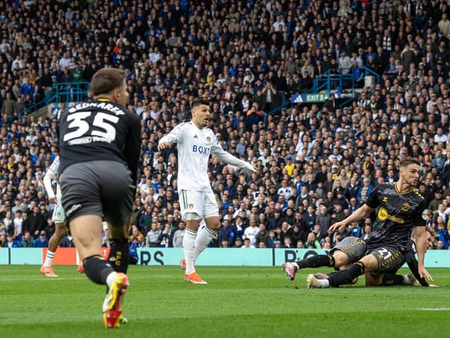 STRIKE: Joel Piroe scores Leeds United's equaliser against Southampton