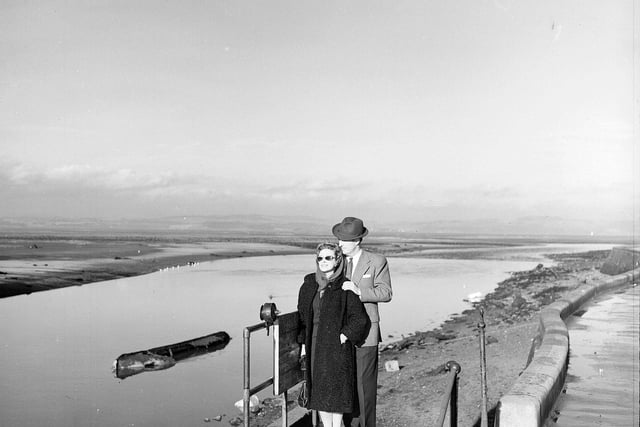 Film stars Vanessa Lee and Peter Graves pictured visiting Cramond in February 1960.