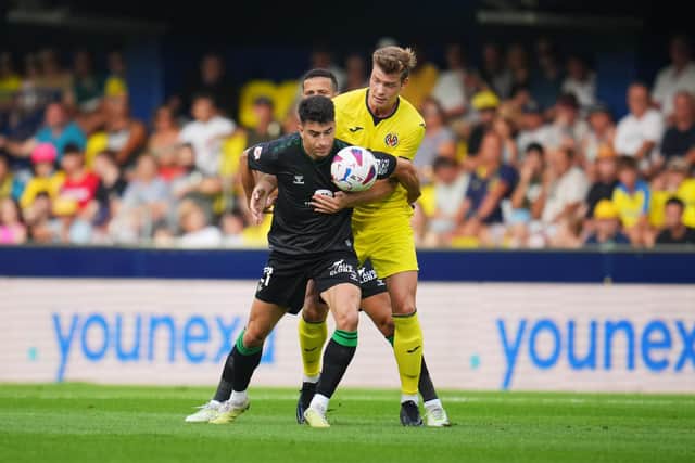 Leeds United midfielder Marc Roca is said to have been desperate to leave the club for Real Betis. Image: Aitor Alcalde/Getty Images