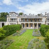 This exceptional and elegant home is of generous yet manageable proportions and comprises of the principal reception rooms of the original mansion.