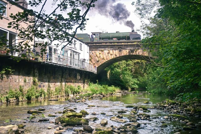 North Yorkshire Moors Railway: Brückensperrung wegen dringender ...