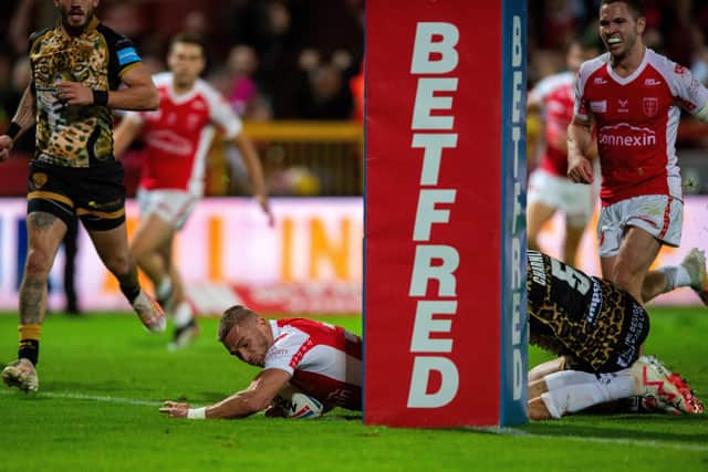Jack Walker goes over for the opening try. (Photo: Bruce Rollinson)