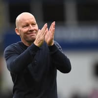 Sheffield Wednesday boss provides key update on Di'Shon Bernard ahead of Doncaster Rovers derby