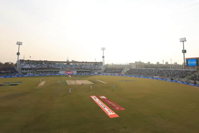 The pitch at Rawalpindi is coming in for criticism as bat continues to dominate ball. Photo by Matthew Lewis/Getty Images.