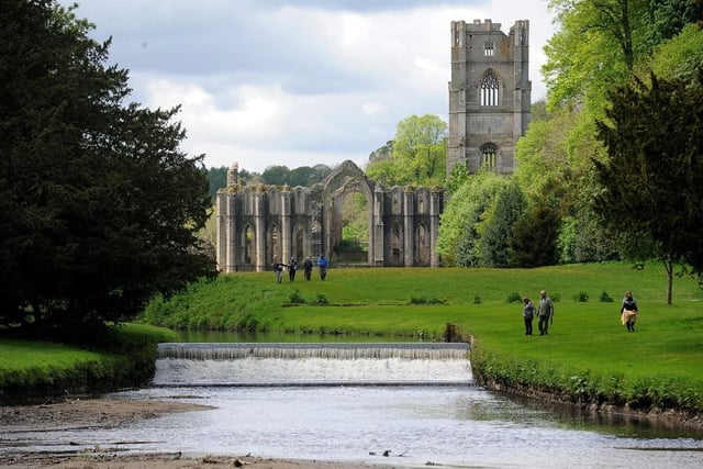 Fountains Abbey is a National Trust and UNESCO World Heritage site near Ripon and is home to ancient abbey ruins and a stunning water park with scenic trails surrounded by woodland follies, ancient trees, ponds and a deer park. With it’s breath-taking views, it makes for the perfect romantic walk.