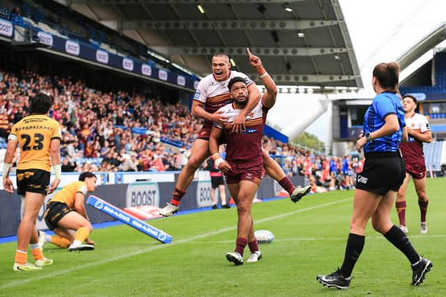 Taane Milne celebrates his opening try with Tui Lolohea. (Photo: Callum Pilkington/SWpix.com)