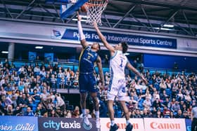 Jalon Pipkins drives to the basket for Sheffield Sharks (Picture: Adam Bates)