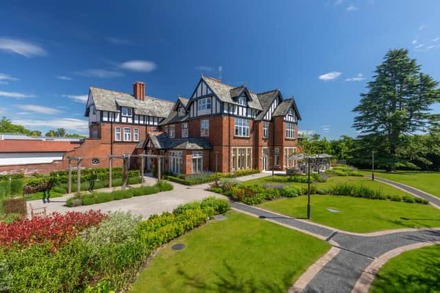 The Red House:  individually designed apartments based in and around a Victorian house, in beautiful landscaped gardens close to  the historic city of Ripon.