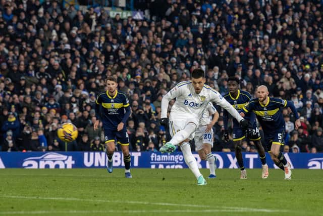 Leeds United's Joel Piroe scores from the penalty spot, the winning goal against Middlesbrough. Picture: Tony Johnson.