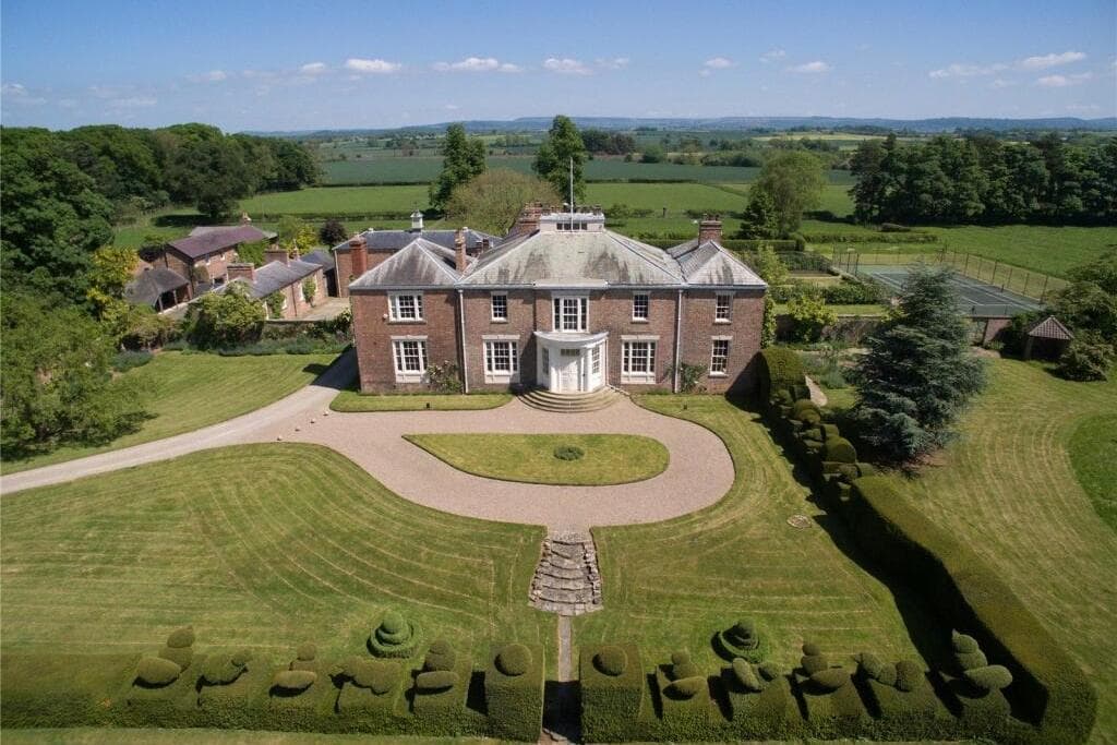 Otterington Hall: Yorkshire country house once owned by famous shipbuilding family for sale for only the second time since 1926
