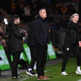 Bradford City manager Michael Duff (centre) (Image: Jonathan Gawthorpe)
