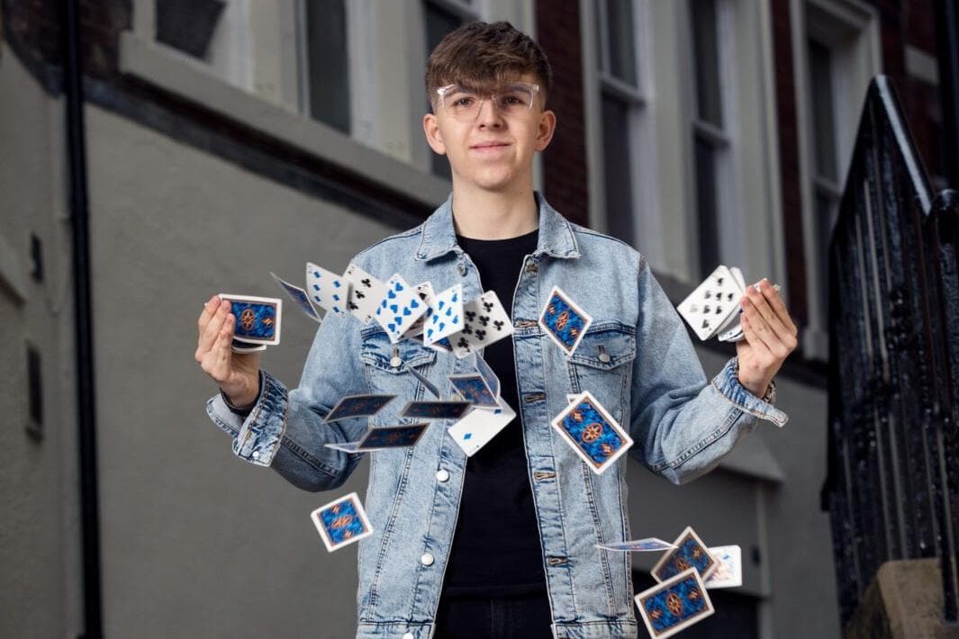 Darian Rhodes Meadowhall's Student Night returns with performances from TikTok ...