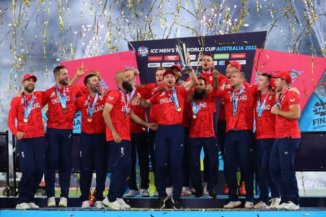 Jos Buttler and his victorious England team celebrate after winning the T20 World Cup in Melbourne. Photo by Cameron Spencer/Getty Images.