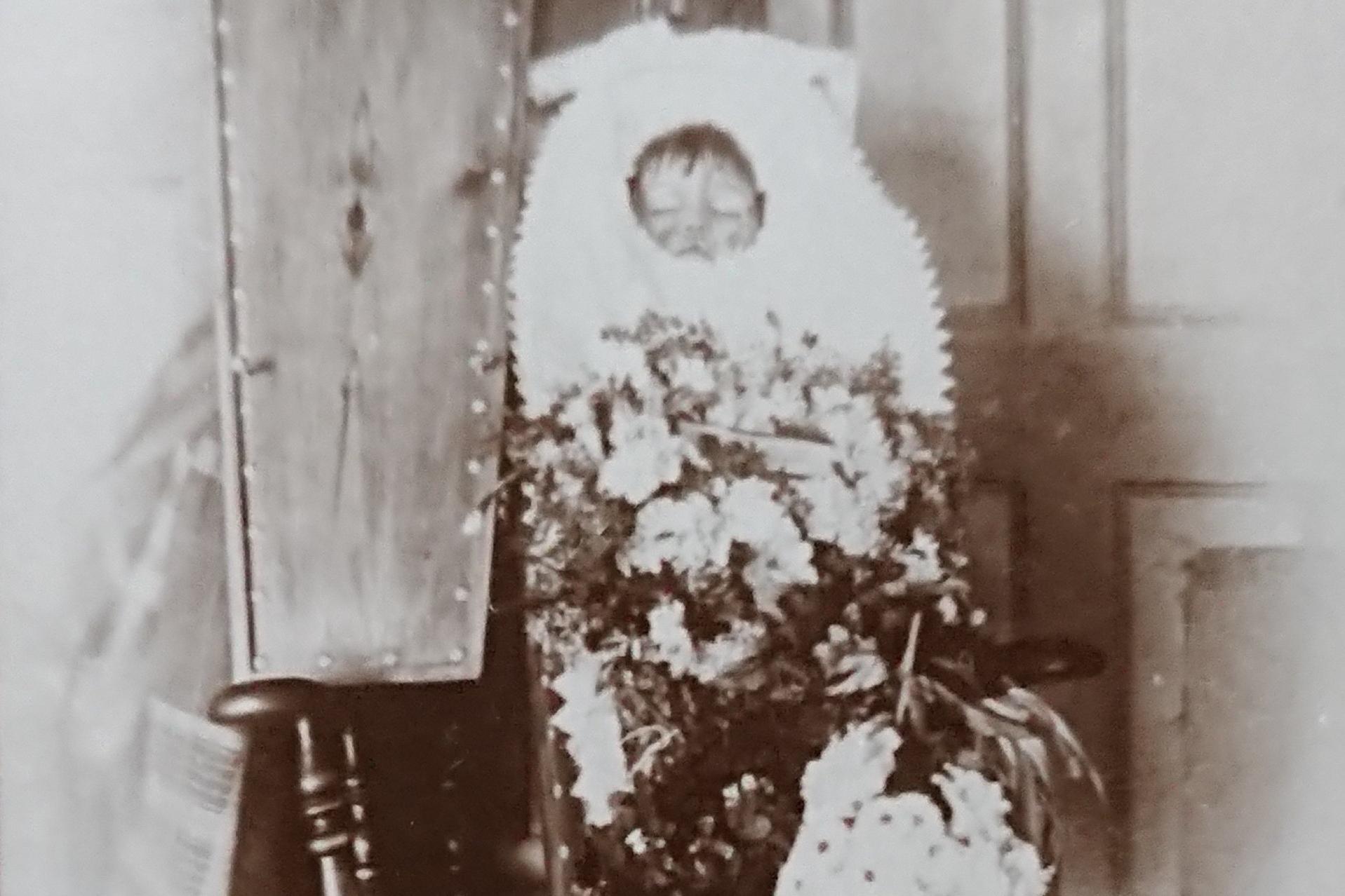 Varba Murd 'The Horsforth Horror: The chilling murder of my great aunt Barbara ...