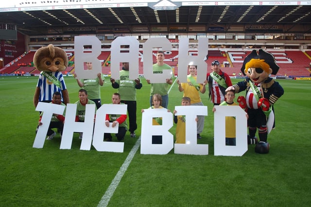 Mascots from Wednesday and United put their differences aside for the bid.