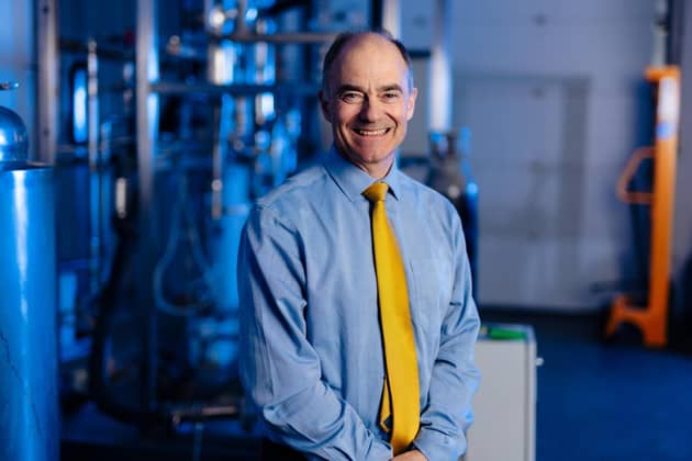 Former Rolls-Royce chief executive Warren East CBE has been named chairman of climate technology company C-Capture, which has developed a solvent that can remove carbon dioxide.